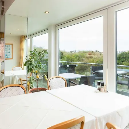 Haus Koebesine 14 شقة جويست
